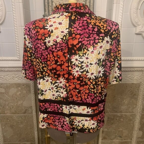 K Woman Colliction. Sz 20W. Short Sleeve Shirt. Open Back Seam w Buttons. B52 - Picture 6 of 9